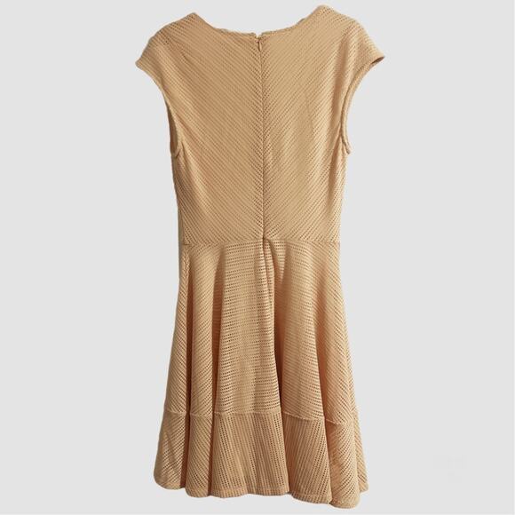 NWT! Bar III Dress Blush Pink Size Medium Fit and Flare Cap Sleeves Fully Lined - Picture 4 of 9